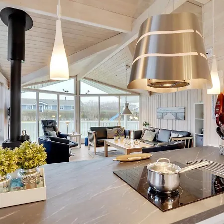 Stefanka - 600m From The Sea In Funen By Interhome Spodsbjerg