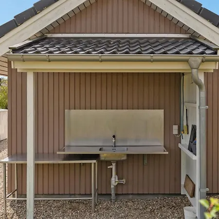 Stefanka - 600m From The Sea By Interhome *